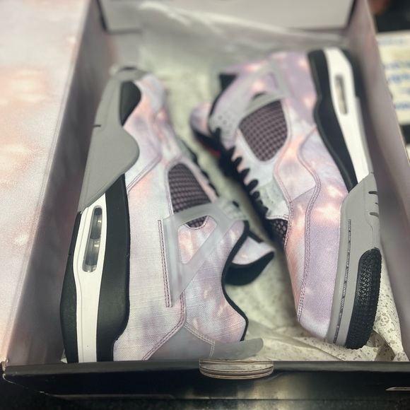 Retro 4s muti colors Sz various - Picture 11 of 13